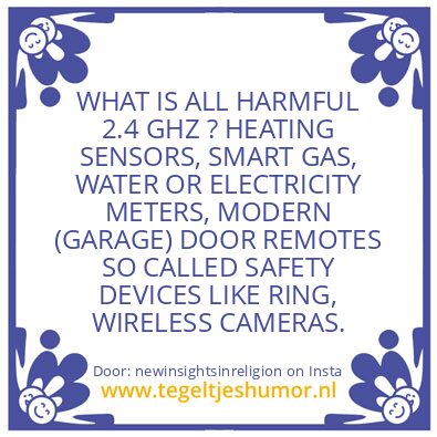 Tegeltje: SOME HUMANS ARE DEVOLVING.