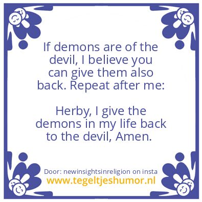 Tegeltje: Give them back.