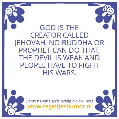 Tegeltje: GOD IS THE CREATOR.