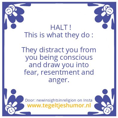 Tegeltje: JEHOVAH the Real CREATOR.